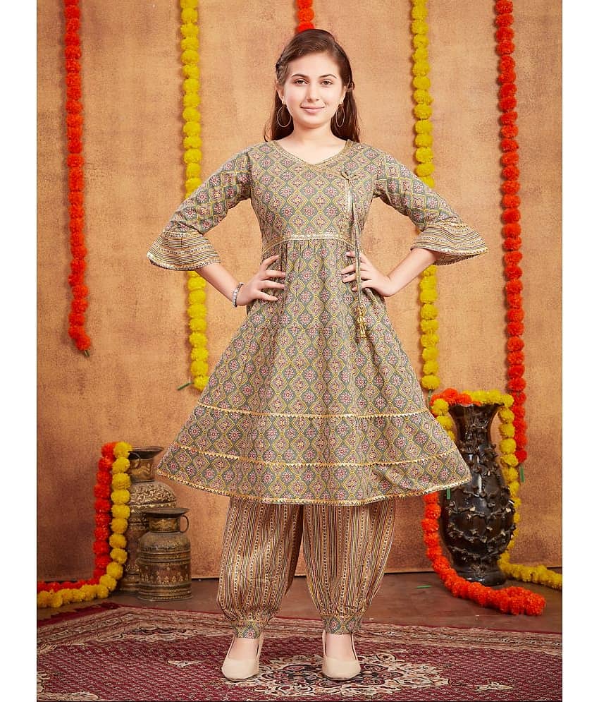 Aarika Girls Cotton Patiala Kurta Set ( Pack of 1 , Grey )