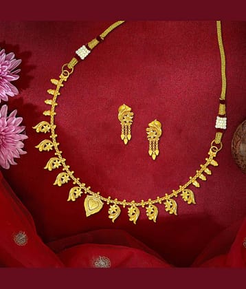 LUV FASHION White Brass Necklace Set ( Pack of 1 )
