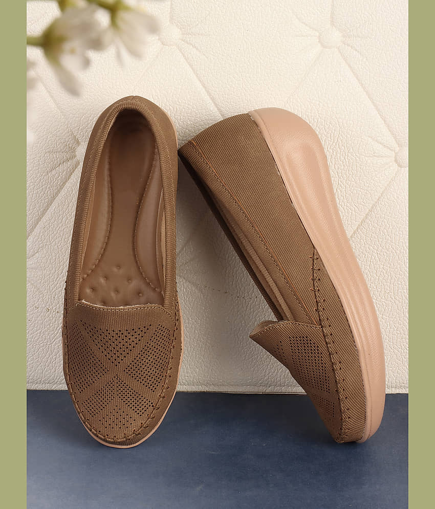 Carrito Tan Women's Loafers