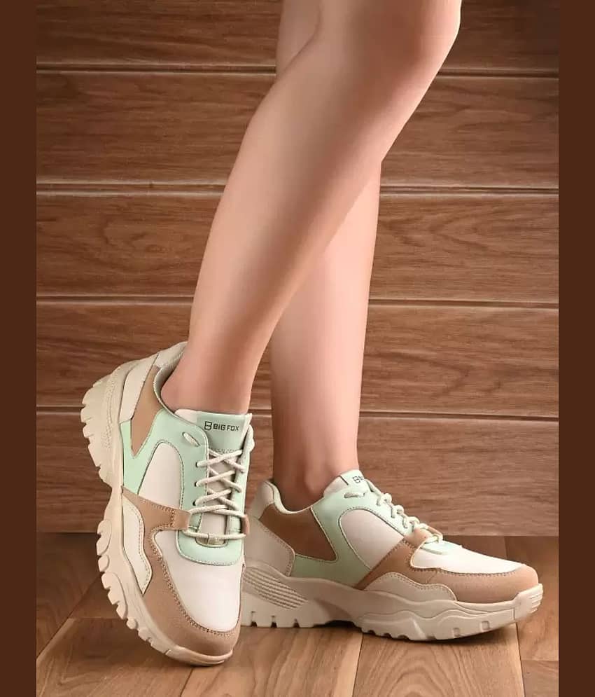 Big Fox White Women's Sneakers