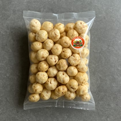 Reena Mini Mart's roasted makhana