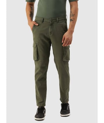 IVOC Men Solid Regular Fit Cargos Trousers