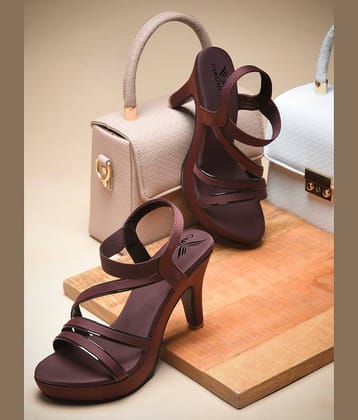 Carrito Brown Women's Sandal Heels