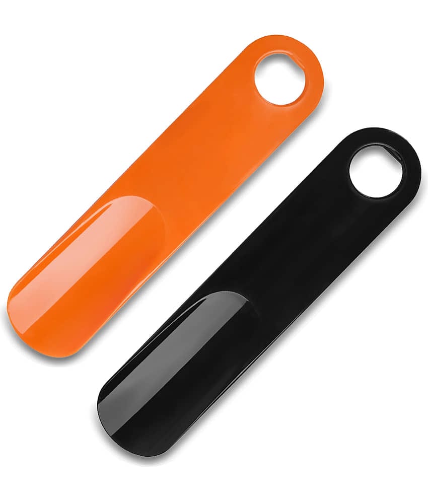 Mr. Carve Flexible Shoe Horn