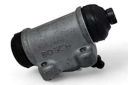 Bosch Wheel Brake Cylinder - RH 0986AB8128