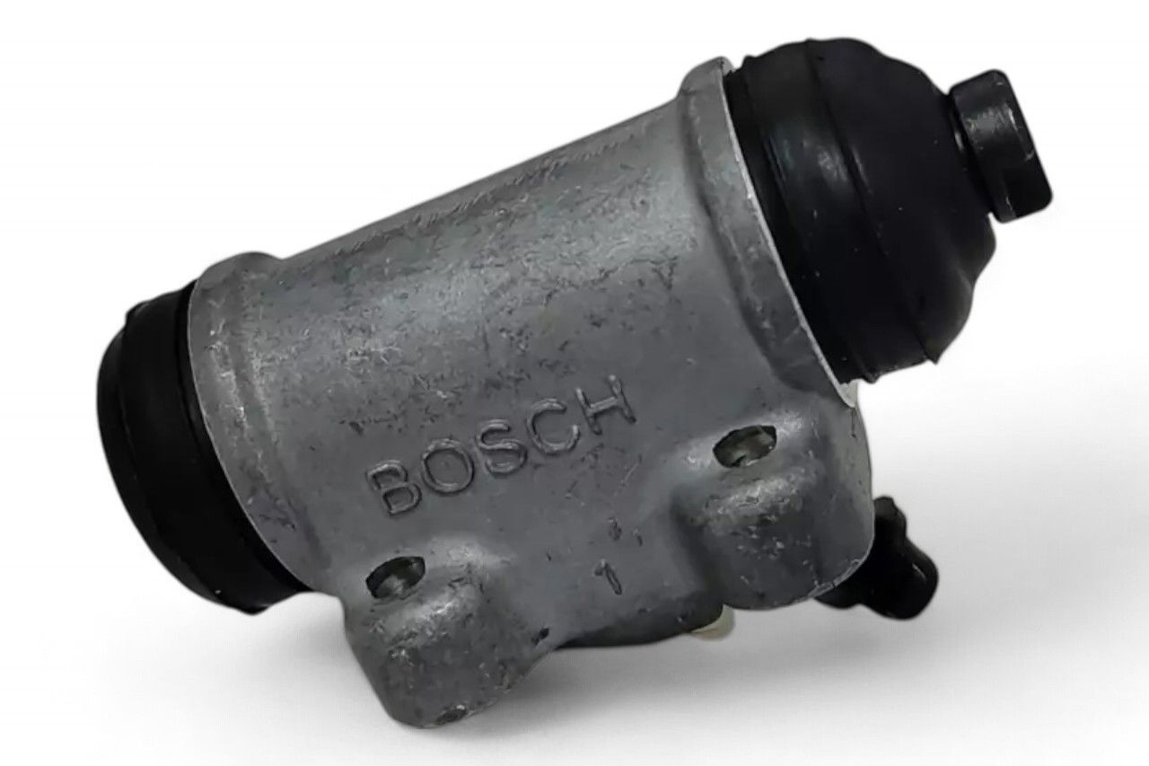 Bosch Wheel Brake Cylinder - RH 0986AB8128