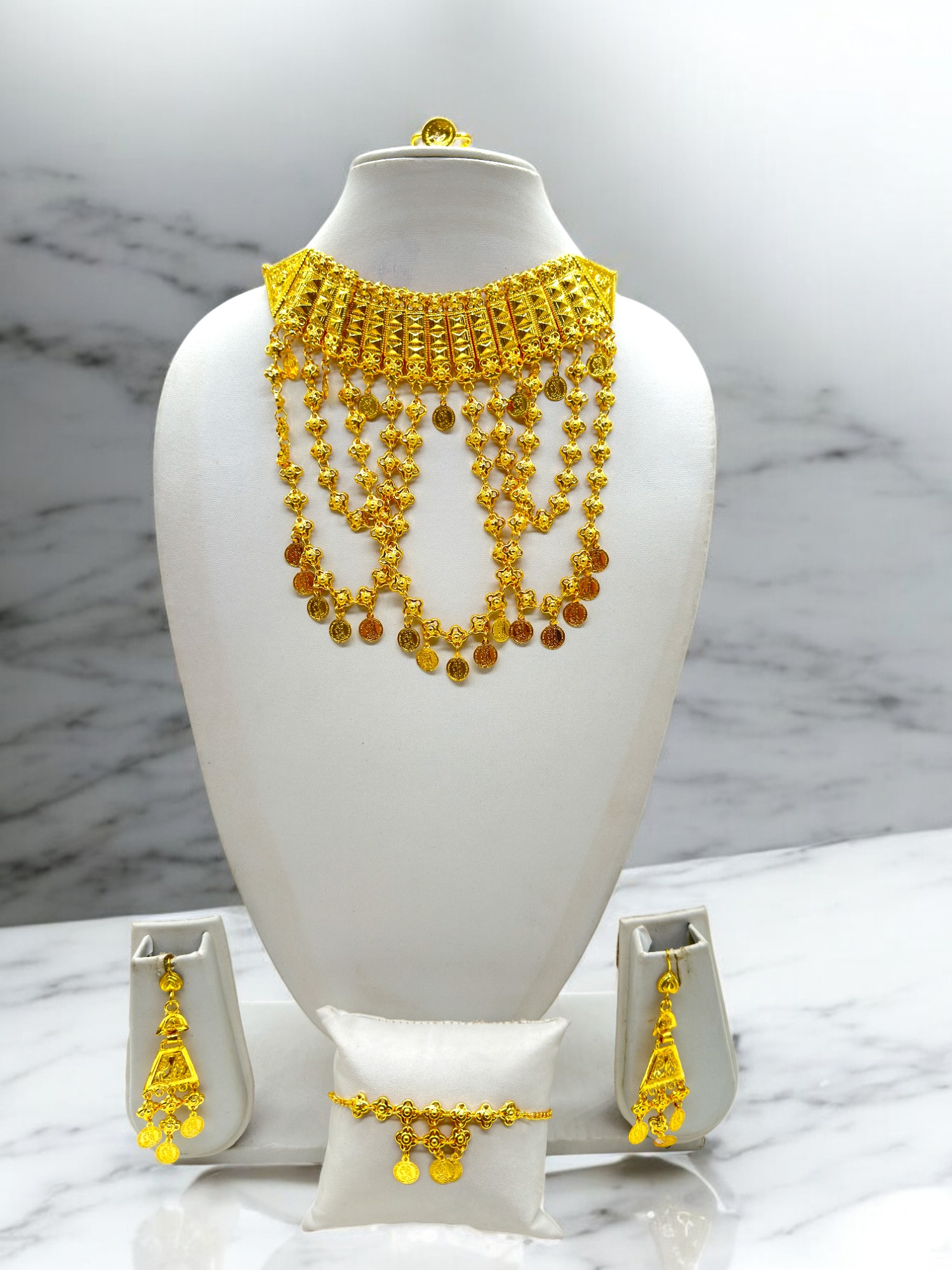 Martasha Set - Aurum Duo Collection By Amit Chauhan And Sons